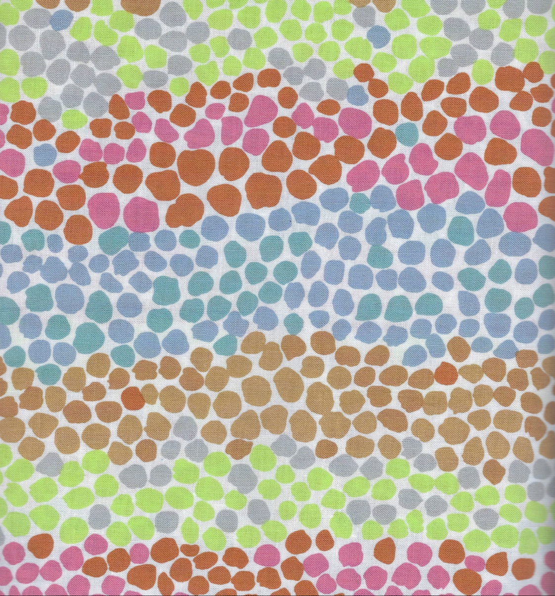 Pebble Mosaic White.png