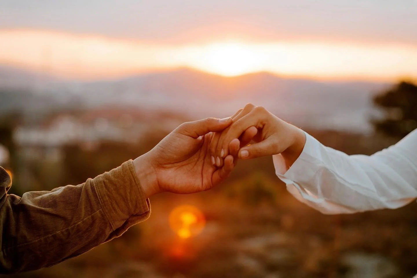 Intimate, non sexual touch is a simple and powerful way to show connection. It brings calm, warmth and a sense of safety. Plus it feels great. ✨

So let me ask you, have you held your partner&rsquo;s hand or snuggled them today?🫂