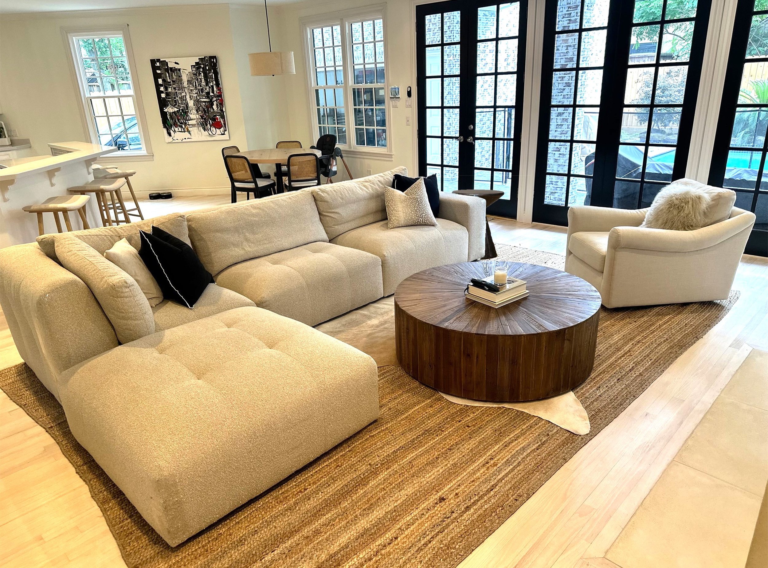 Houston - Living Room.jpg