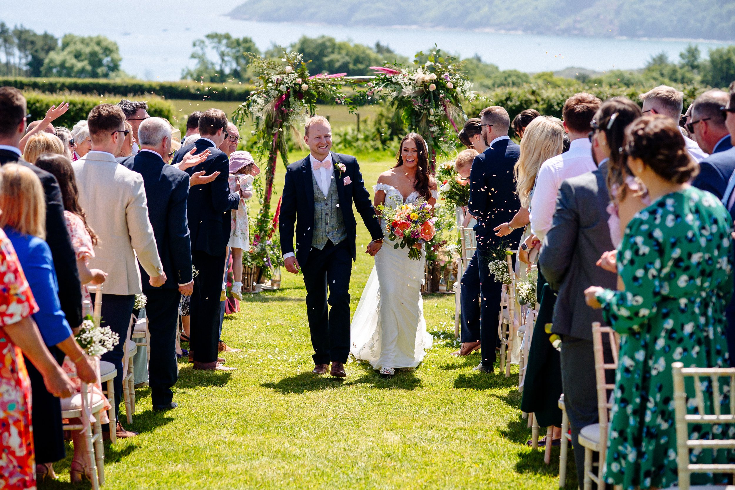 Perriswood Wedding Florist | Rachel & Luke