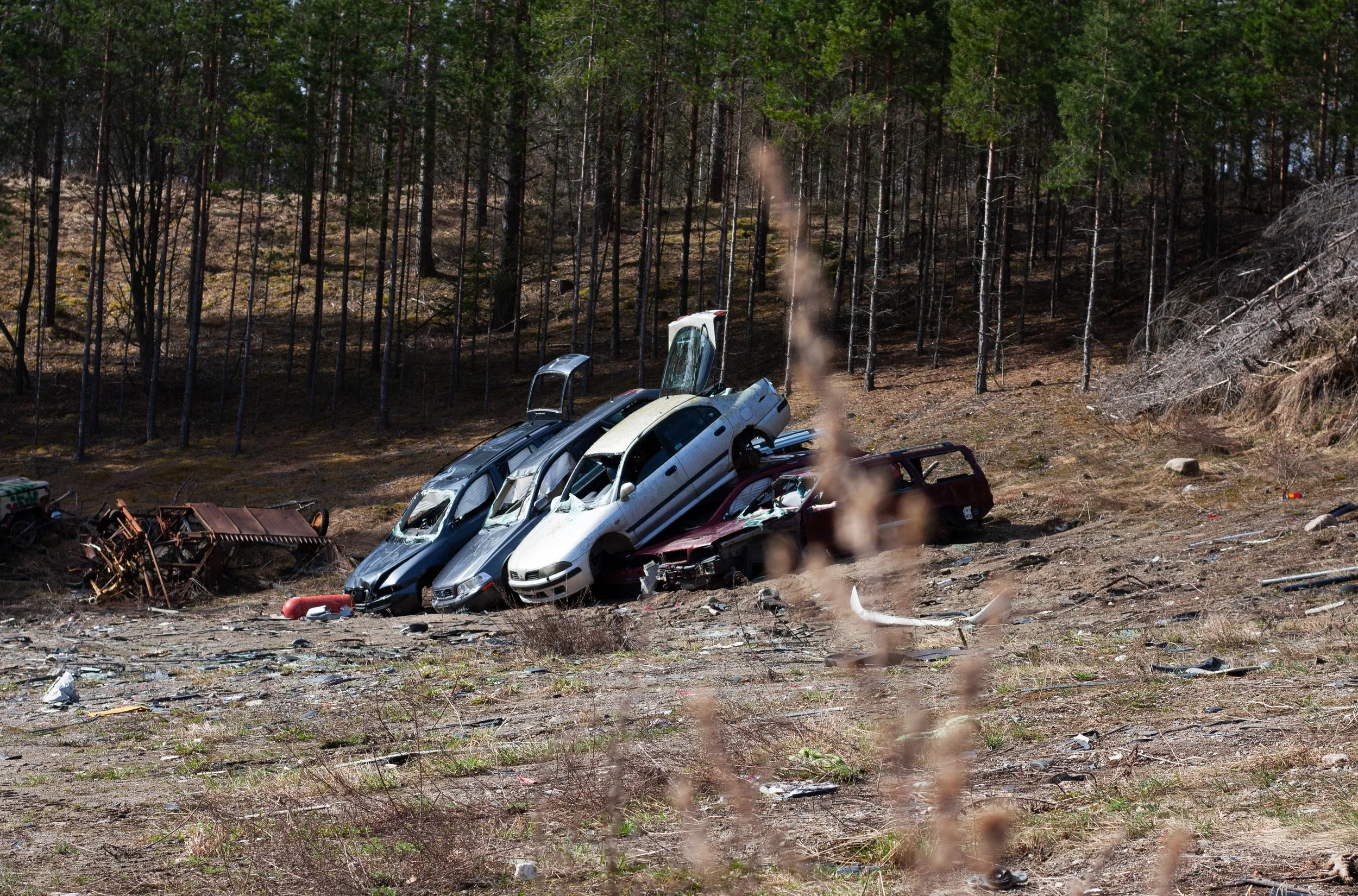 Fornåsa_Bildemontering_Östergötland_bildelar.jpg