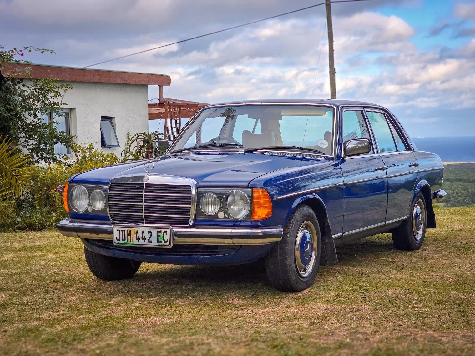 W123 300D Auto