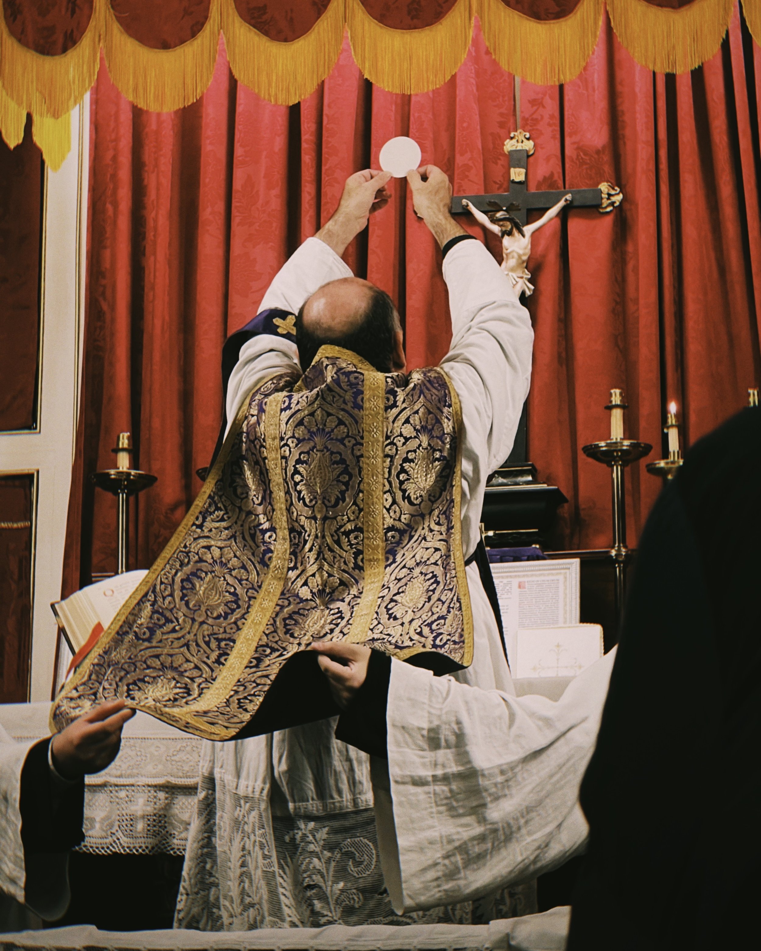 Elevation of The Host - Latin Mass Barcelona.jpg