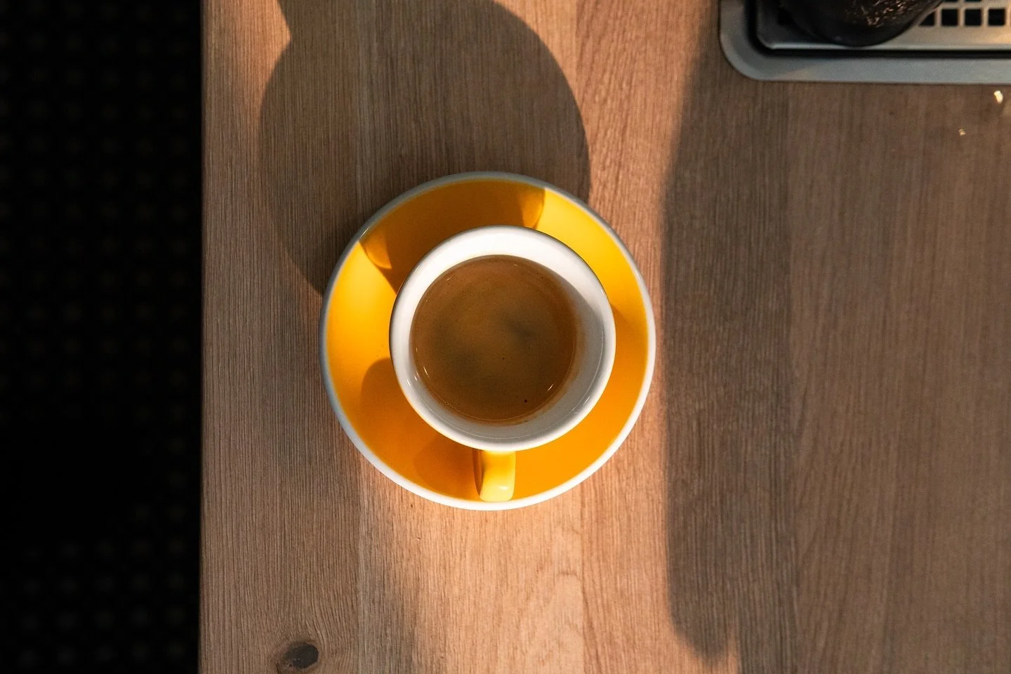 It’s time to shoutout our exclusive house natural Brazil 🇧🇷 espresso, roasted by the legends @pharmacie_coffee_roasters 🙌☕️
Due to its popularity, we always hold a stock of beans for home brewers to purchase and take away ✨
We’re ope