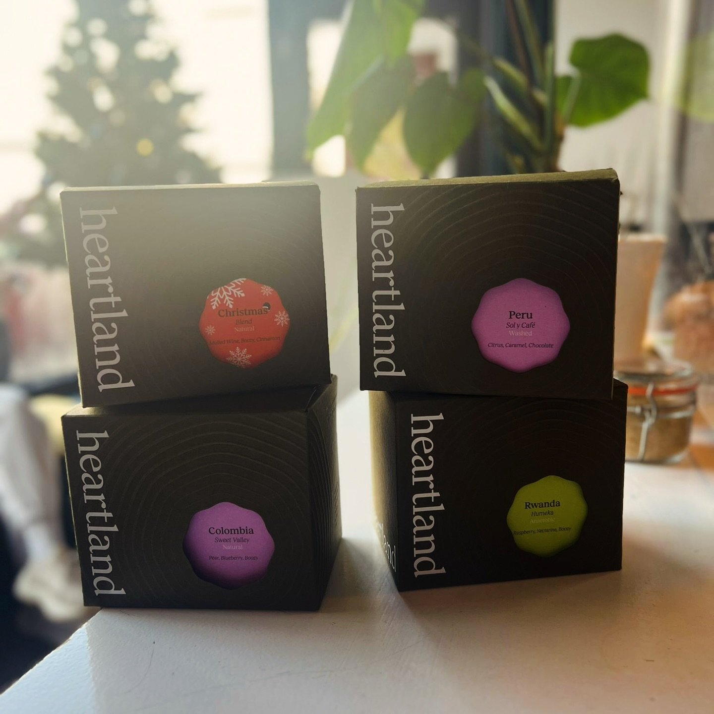 On bar across all Blend locations this week we have @heartland.coffee! Roasting in Wales 🏴󠁧󠁢󠁷󠁬󠁳󠁿, these guys are churning out some stellar coffees at the moment! ☕️

Our standouts are the red bourbon Rwanda 🇷🇼 
This coffee is available on Po