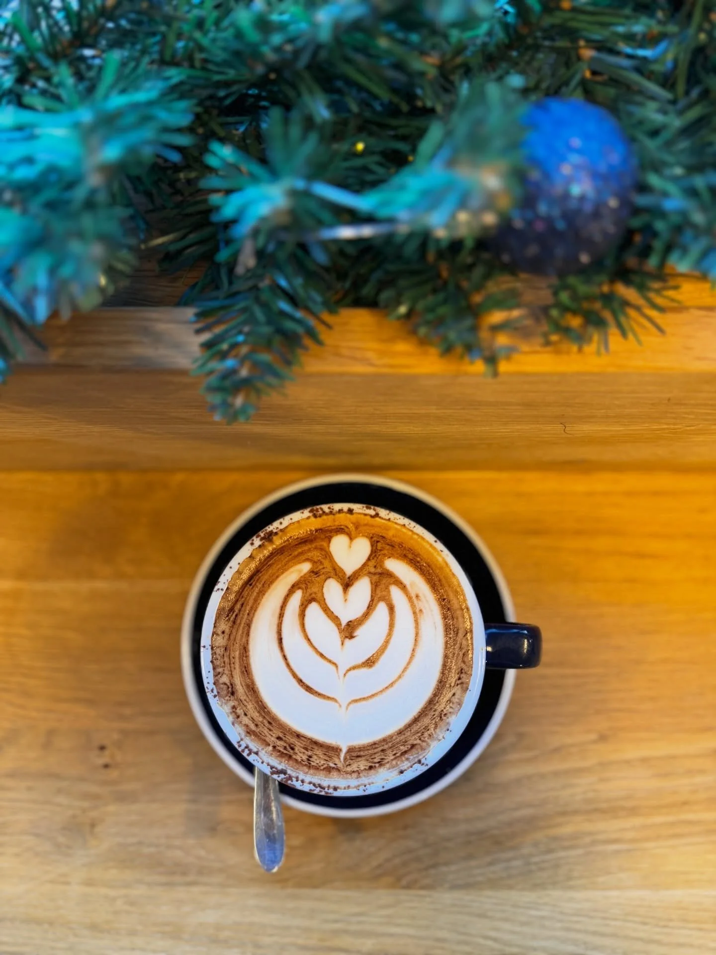 Here's your midweek motivation to join us at Blend Coffee Co for the best speciality coffee in Lewes ☕️ 

We're fully stocked with pastries and savoury &amp; sweet goods to get you through to the weekend.

Blend Coffee Co
📍 37 Cliffe High Street