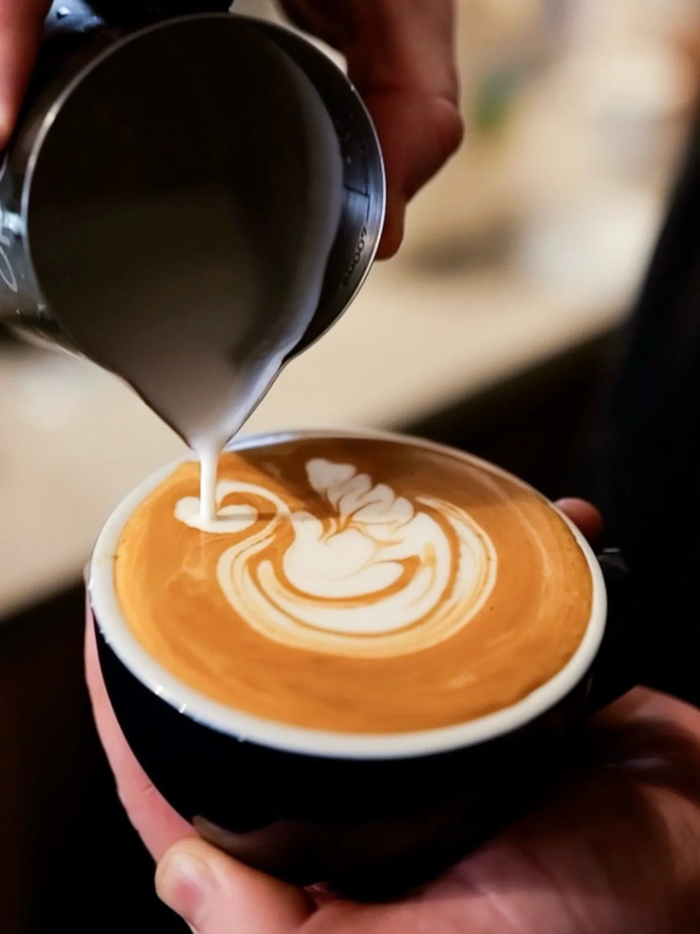 Coffee = your mid week motivation.

Fuelling your week and getting you through to the weekend, we're open from 08.30 - 17.00 today ⏰ 

Blend Coffee Co
📍 37 Cliffe High Street

📸 Thanks to our water partners @ix.water for the shot!