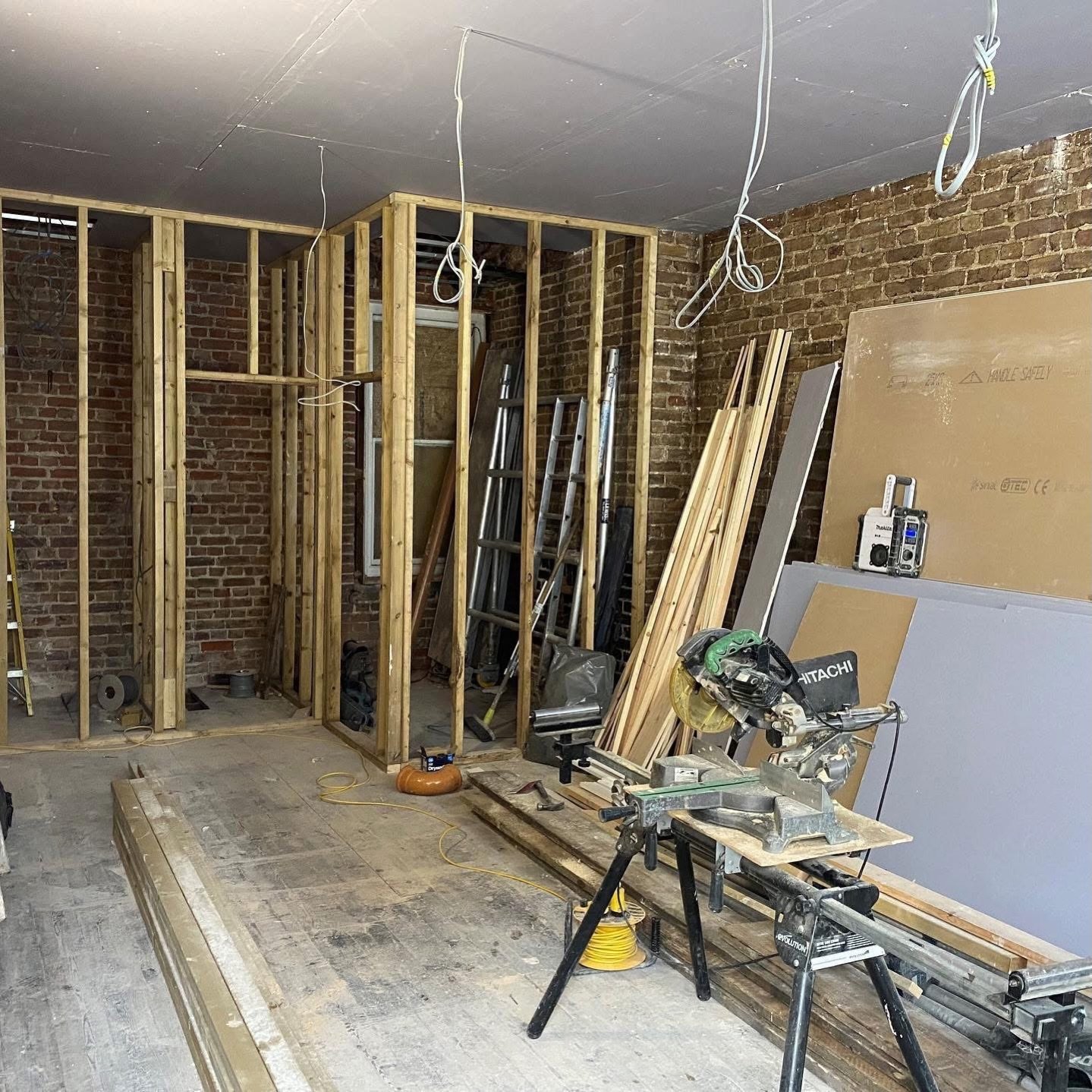 FOUR YEARS OF BLEND IN WORTHING! 🥳

Today our Worthing site turns 4 years old 🎈
What a rollercoaster of a journey it&rsquo;s been so far. Here&rsquo;s a few of our favourite 📸 from along the way, and a tip of the hat to some of our amazing team fr