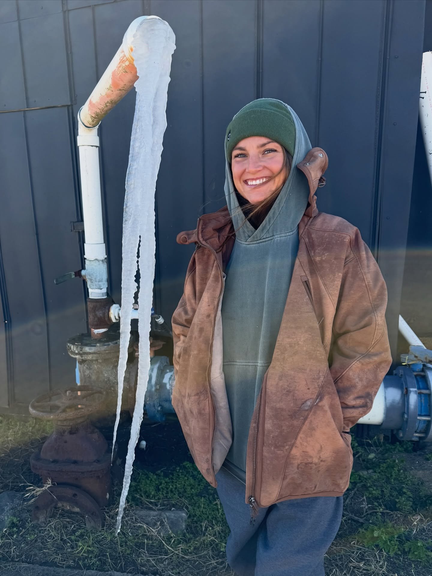 We made it through night 1 ❄️ we&rsquo;re doing okay so far. Smiling but our hearts are breaking for the damages and lost crops being shown across FL right now. Strawberries, watermelons, peaches, the citrus 😭 Hard to imagine what the full impacts a