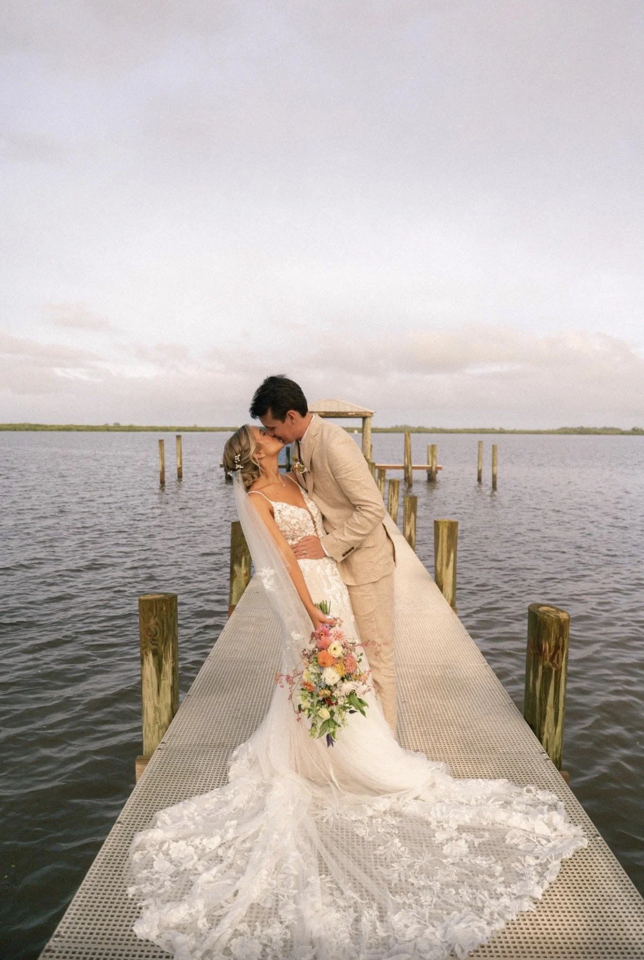 Summer Wedding at Treehouse