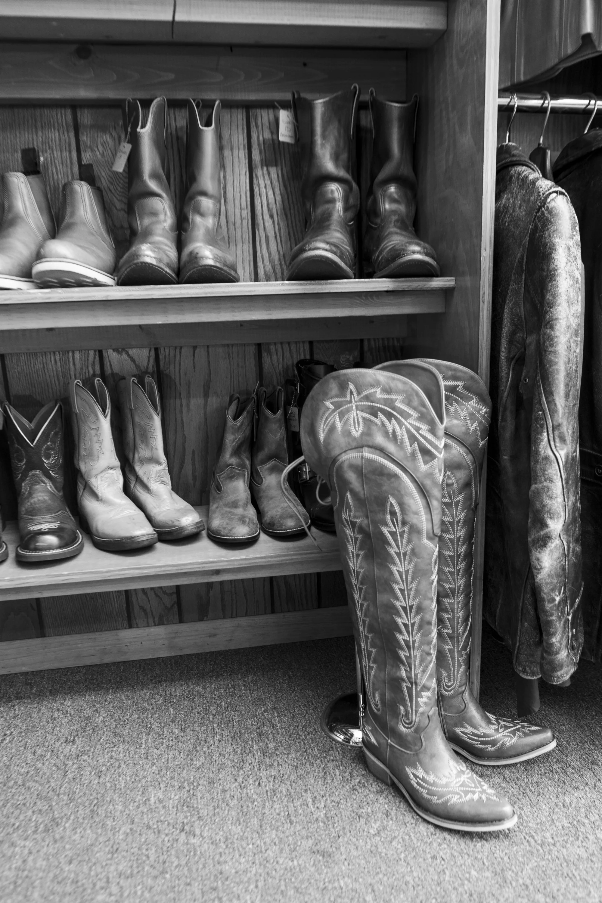 LakeSt_November 13, 202533-2.jpg