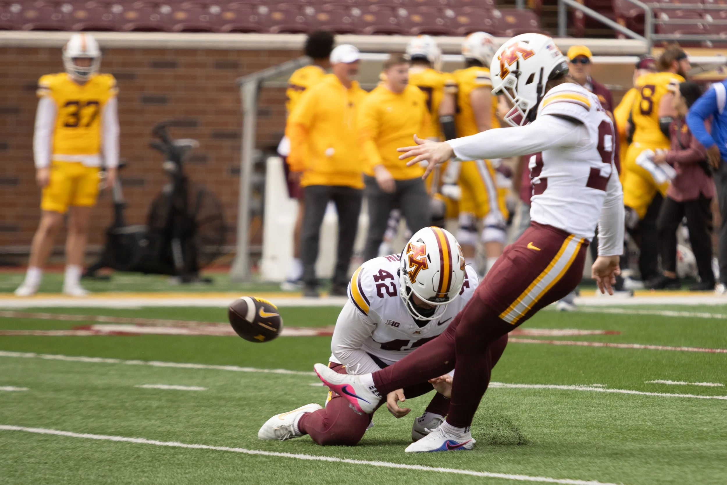 MNLL_GopherFBSpringGame_0989.jpg
