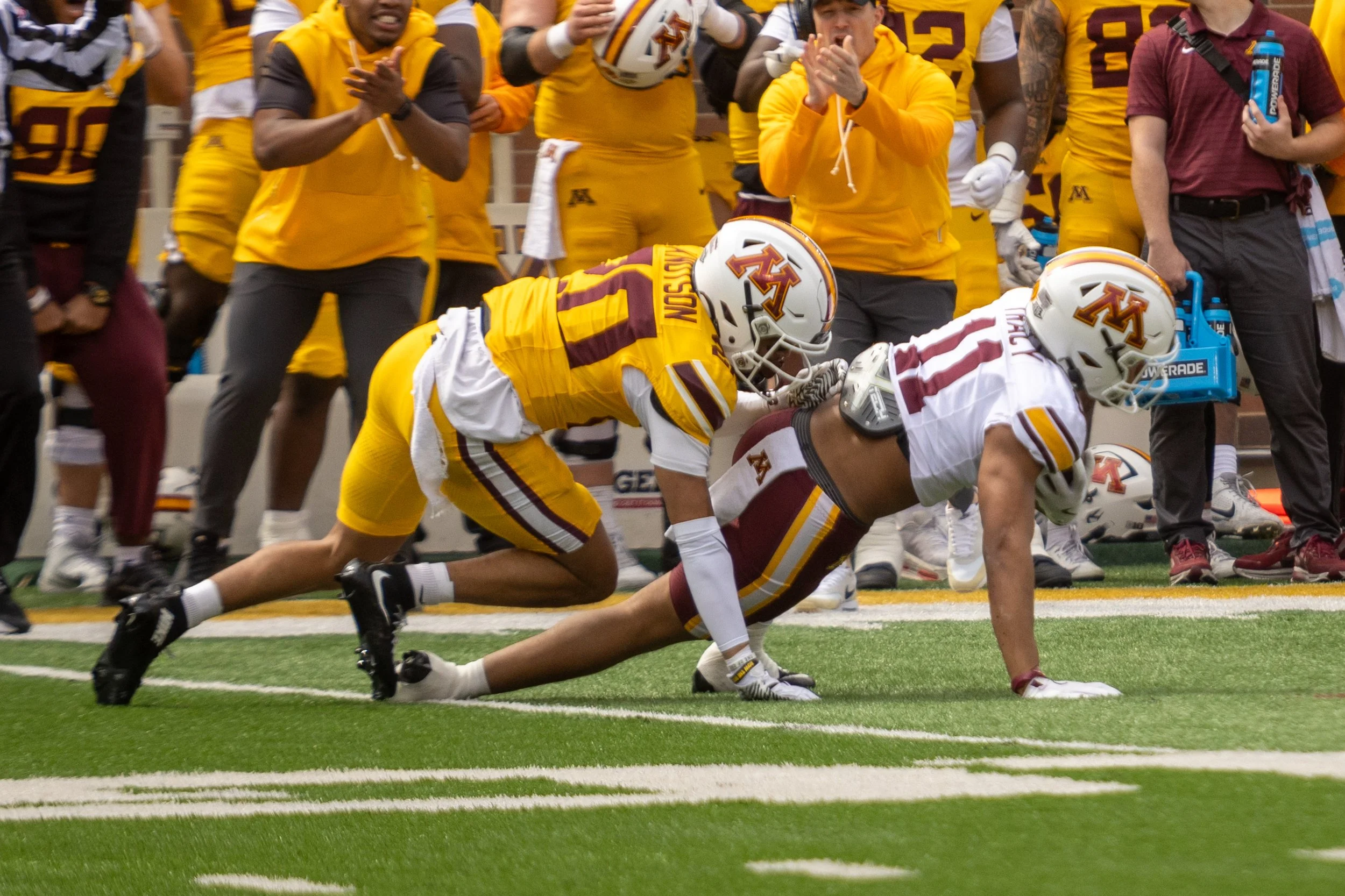 MNLL_GopherFBSpringGame_1039.jpg