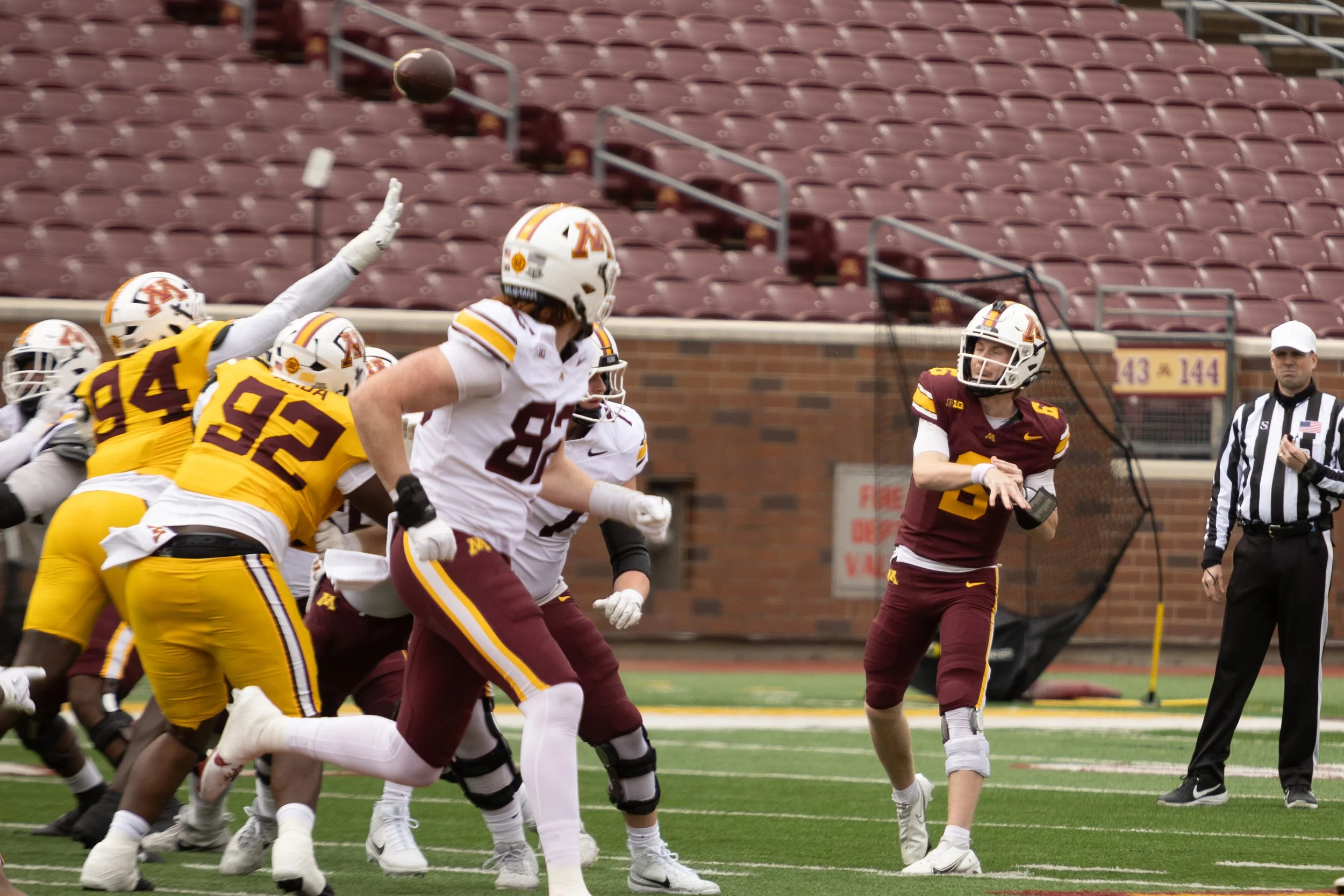 MNLL_GopherFBSpringGame_1316.jpg
