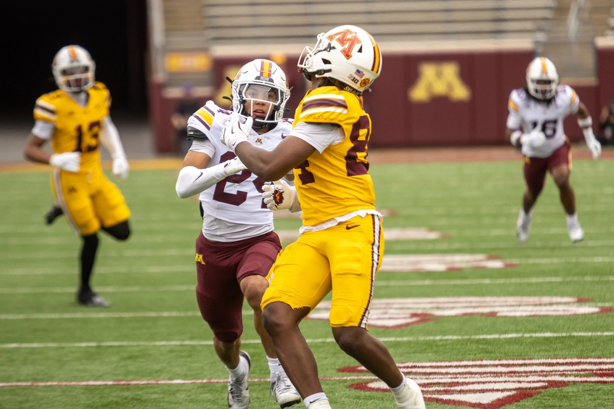 MNLL_GopherFBSpringGame_1557.jpg