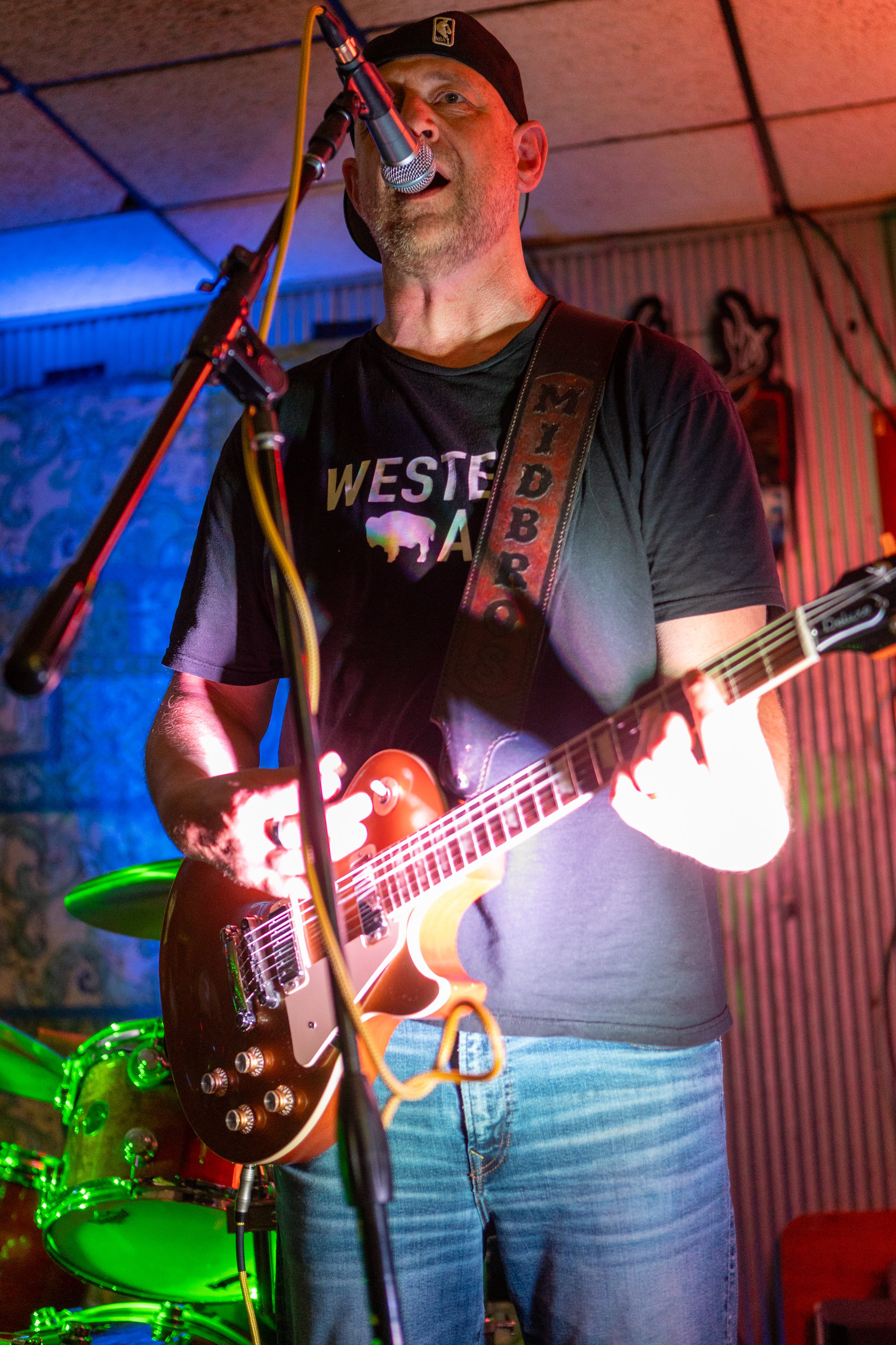 The Midbros Bring Unpredictable Rock Energy to Inn Kahoots
