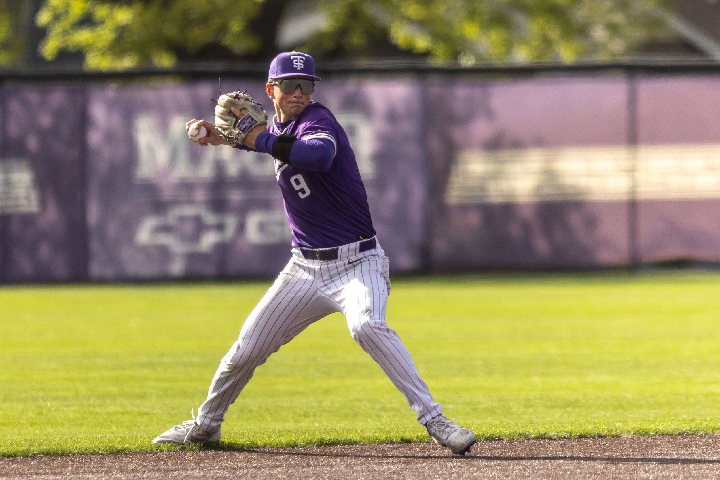 MNLL-StTBase-6243919.jpg