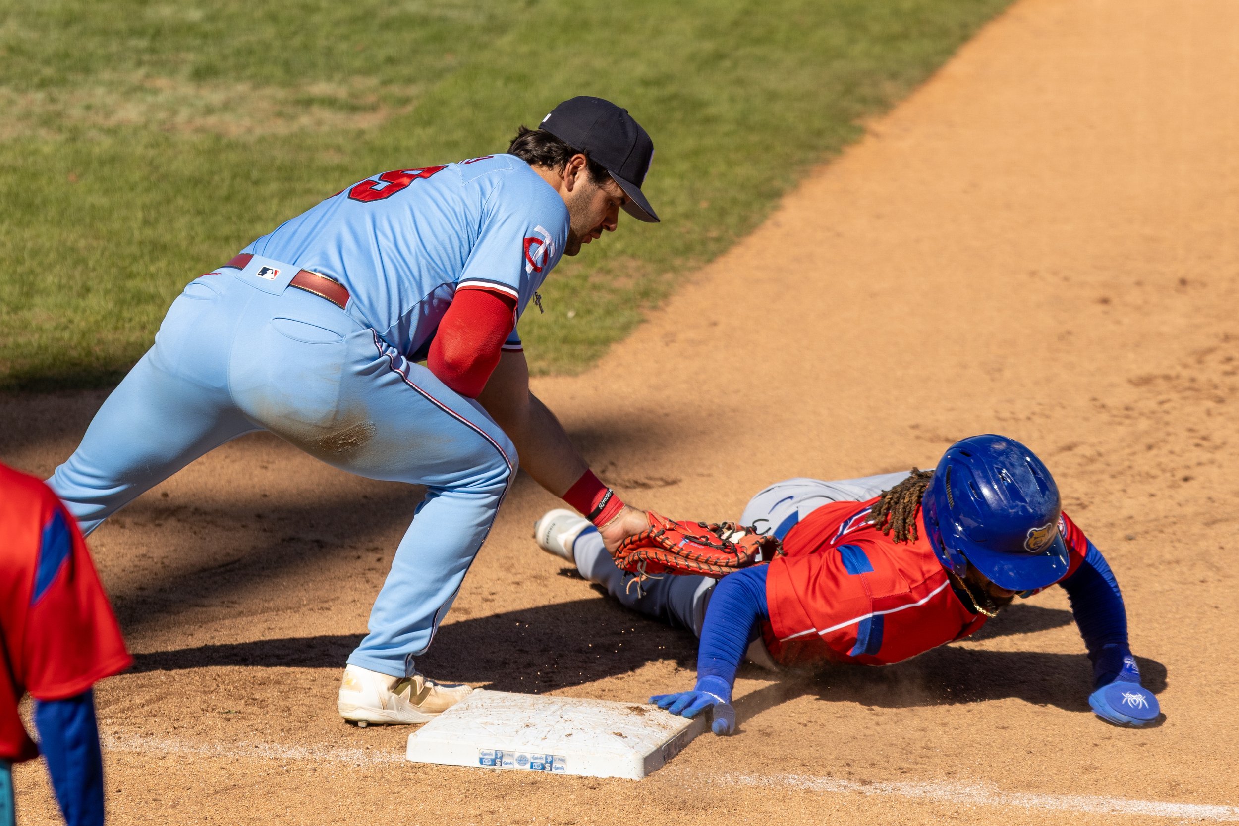 MNLL-SaintsCubs3-6246068.jpg