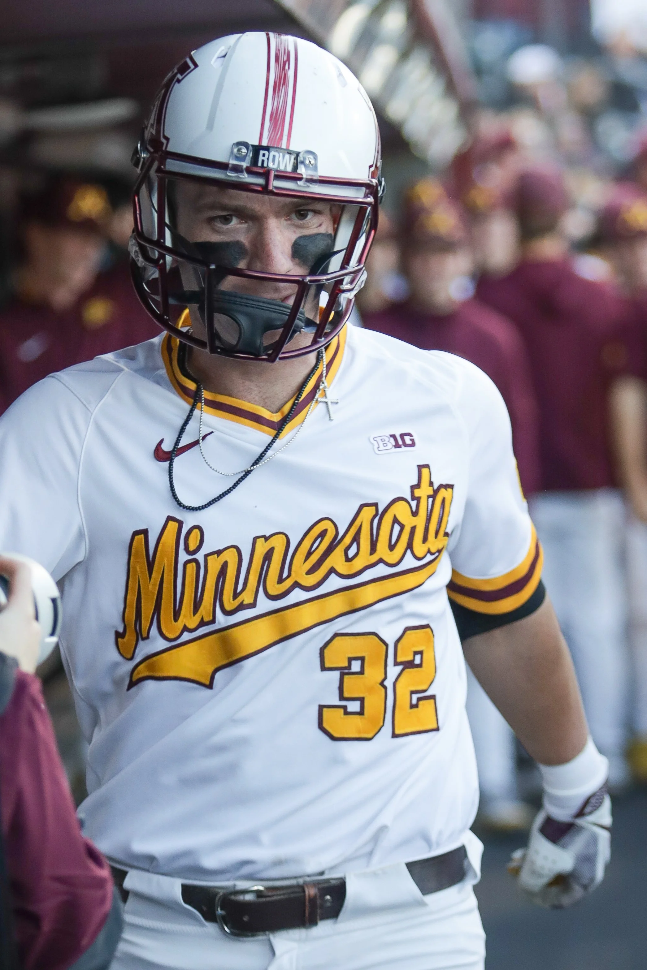 MNLL-GophersVsMich1-8047.jpg