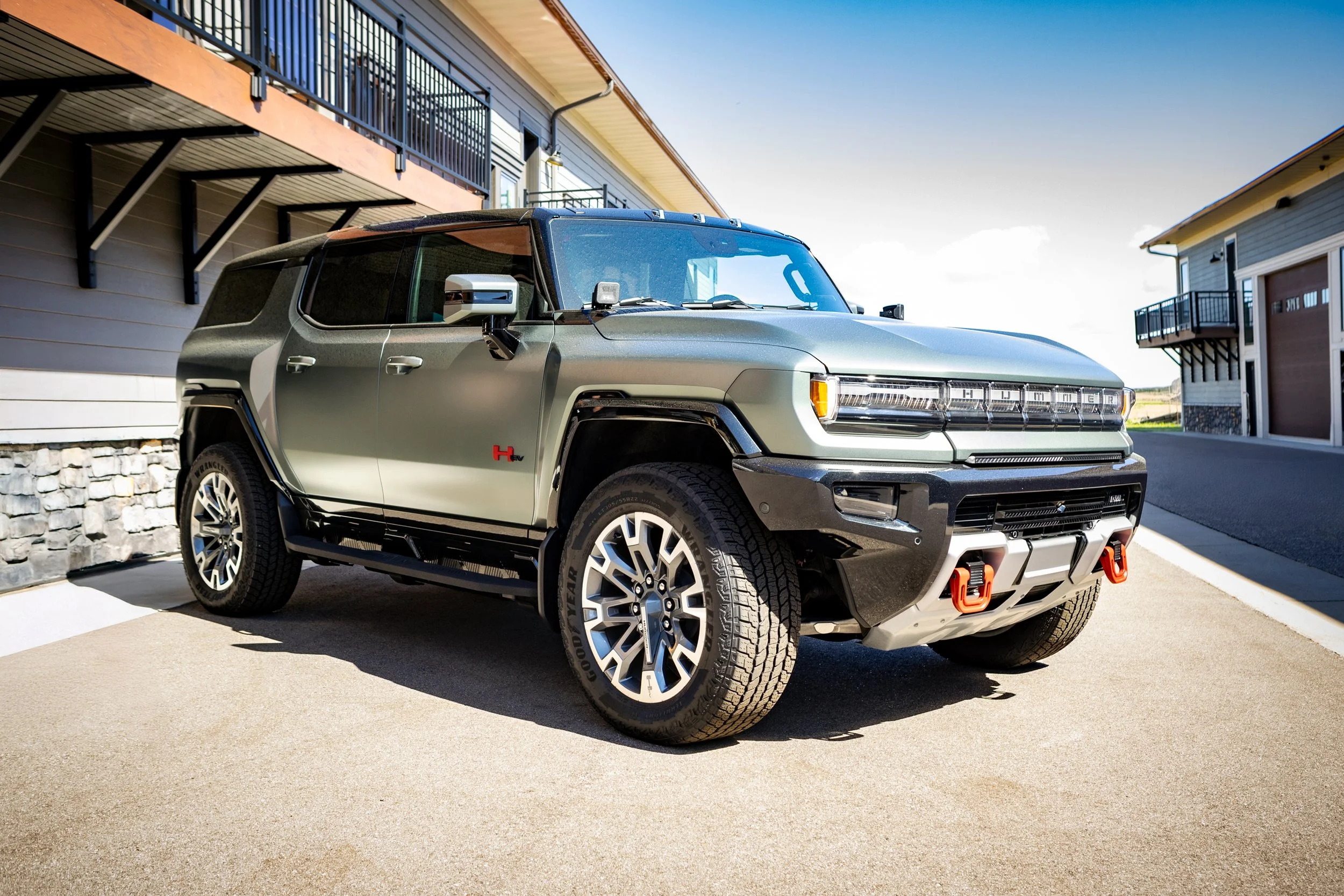 Hummer.jpg