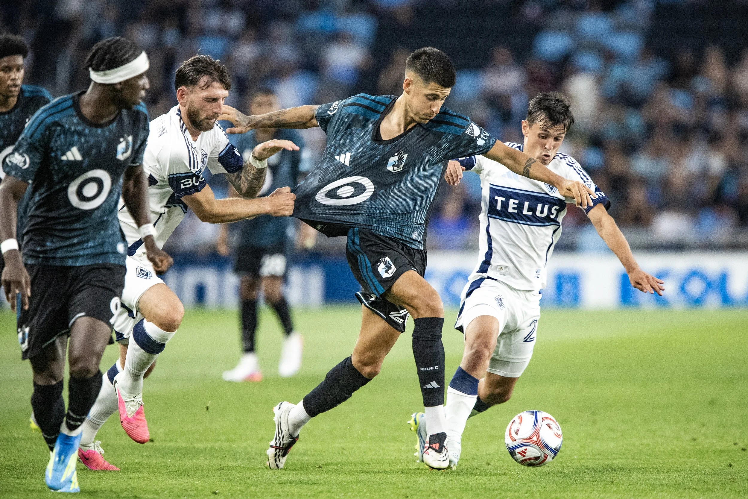 Loons Battle Whitecaps to Scoreless Draw at Allianz Field
