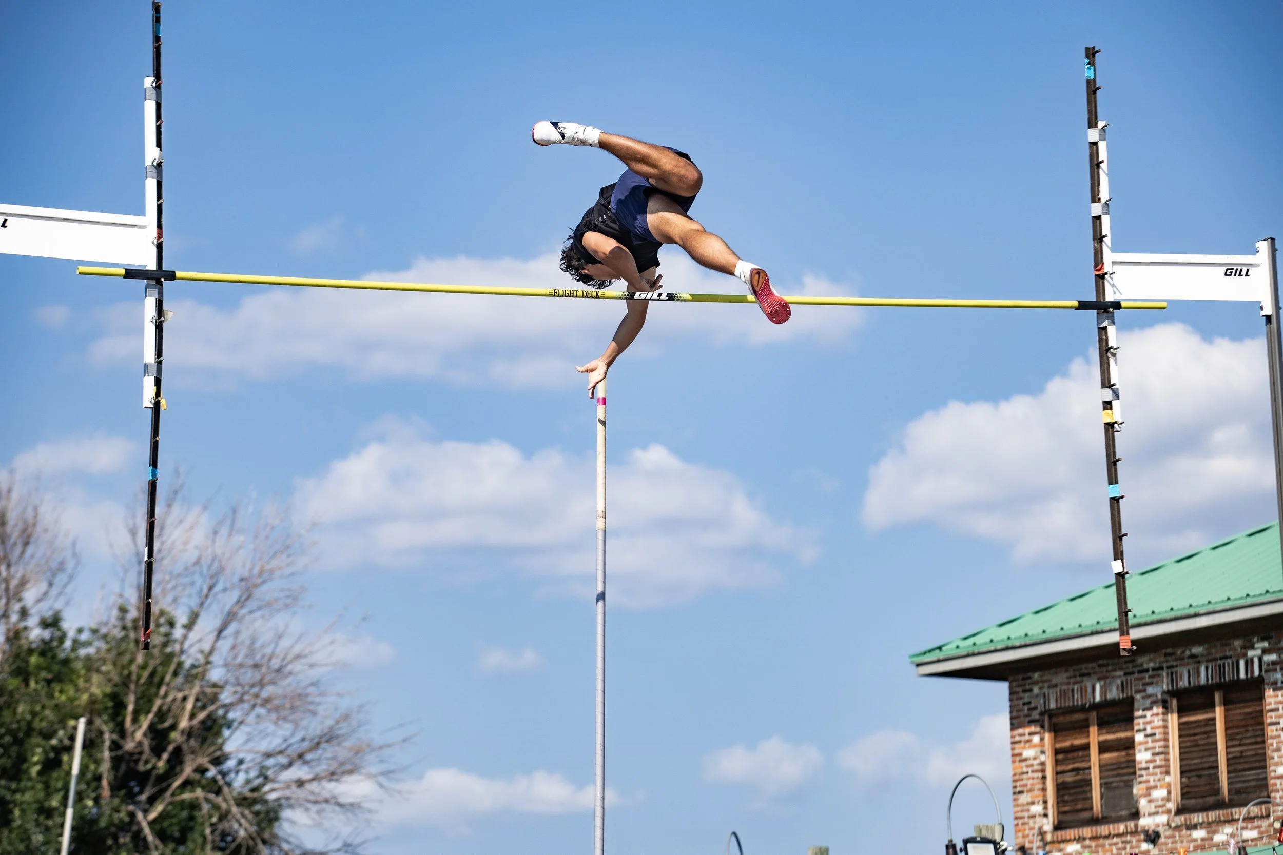 TS_PoleVaulting-6243153.jpg