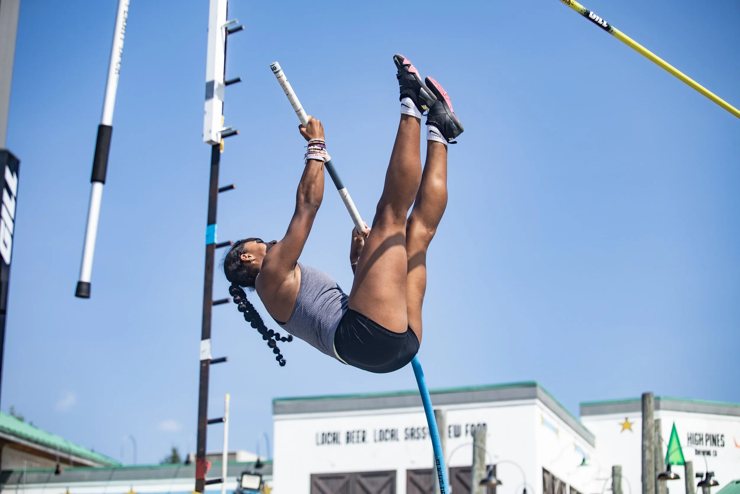 TS_PoleVaulting-6248763.jpg