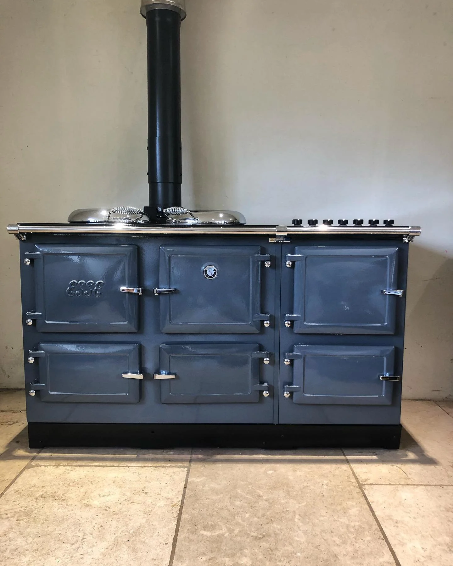 New Esse 990 installed with electric extra.
@esse1854 @esse_nederland