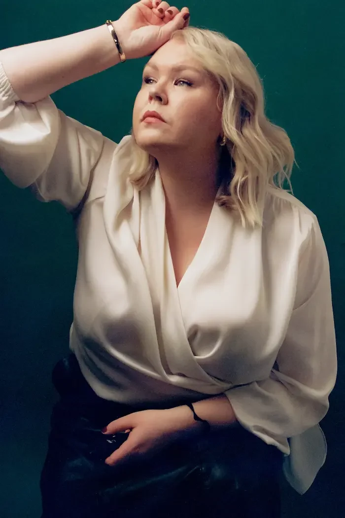 analoginen-henkilokuvaus-muotokuvaus filmikuvaus-1.webp