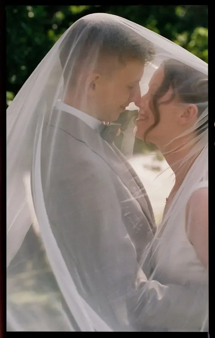 filmikuvaus-tampere-wedding-on-35mm-film-5.webp
