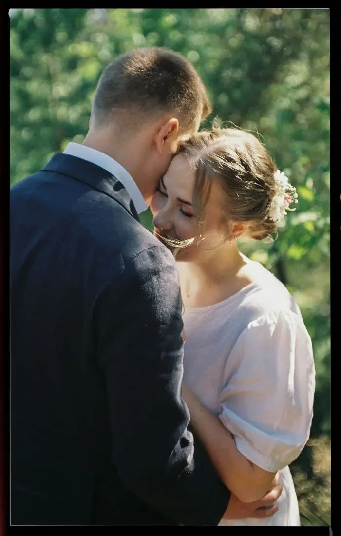 filmikuvaus-tampere-wedding-on-35mm-film-26.webp