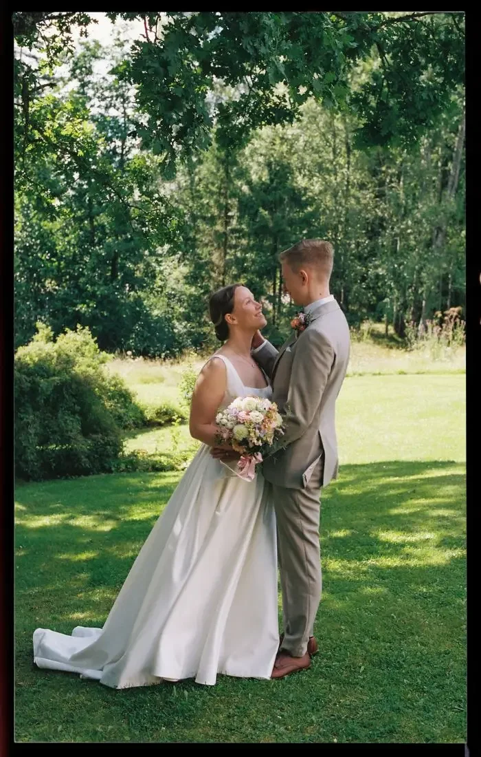 filmikuvaus-tampere-wedding-on-35mm-film-7.webp