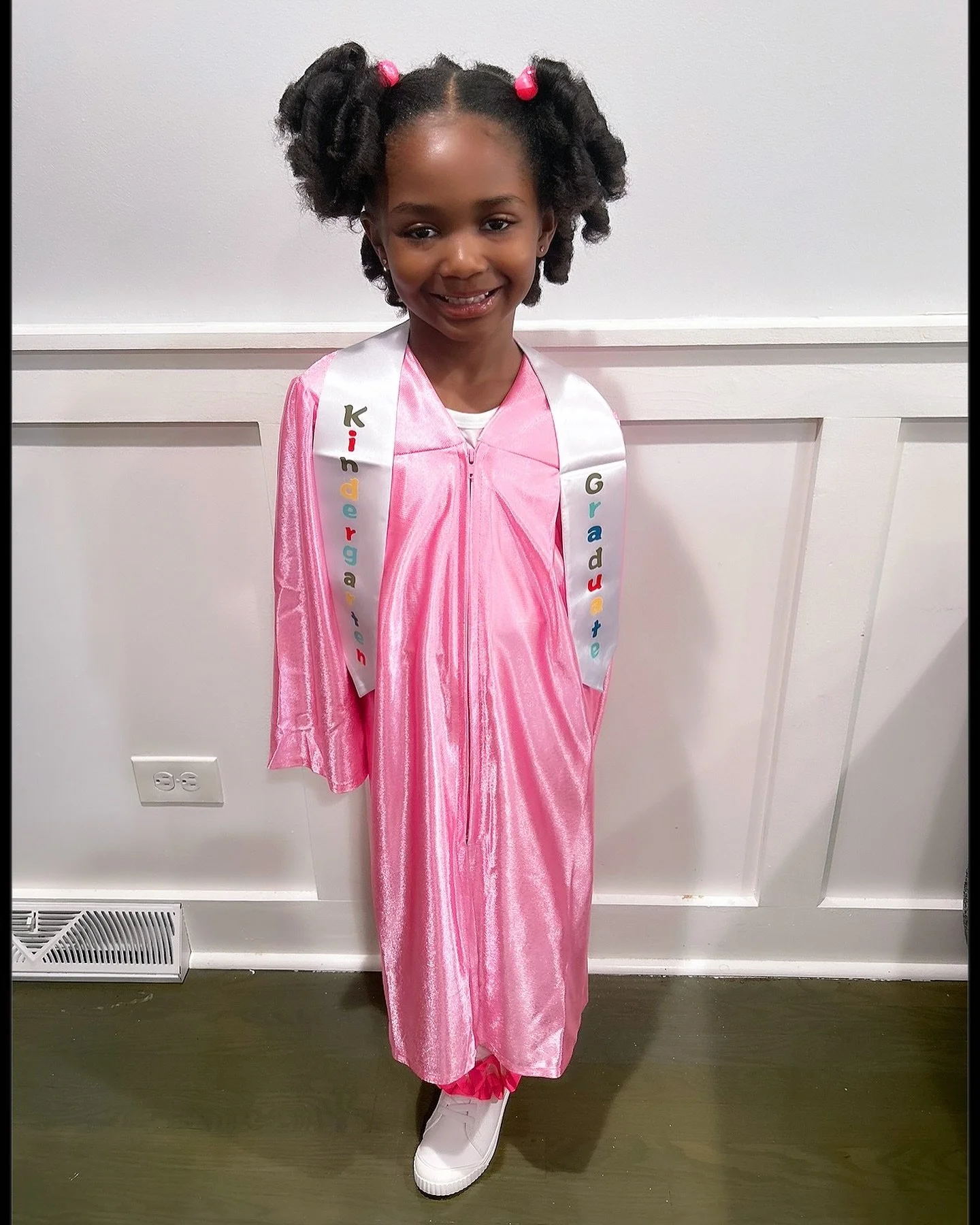 1st grade here she comes 🥰 From Raquel&rsquo;s first day of school to this moment, seeing her grow and learn has been an incredible journey. Here&rsquo;s to many more milestones ahead! #ProudParent 🎓👩🏽&rdquo;