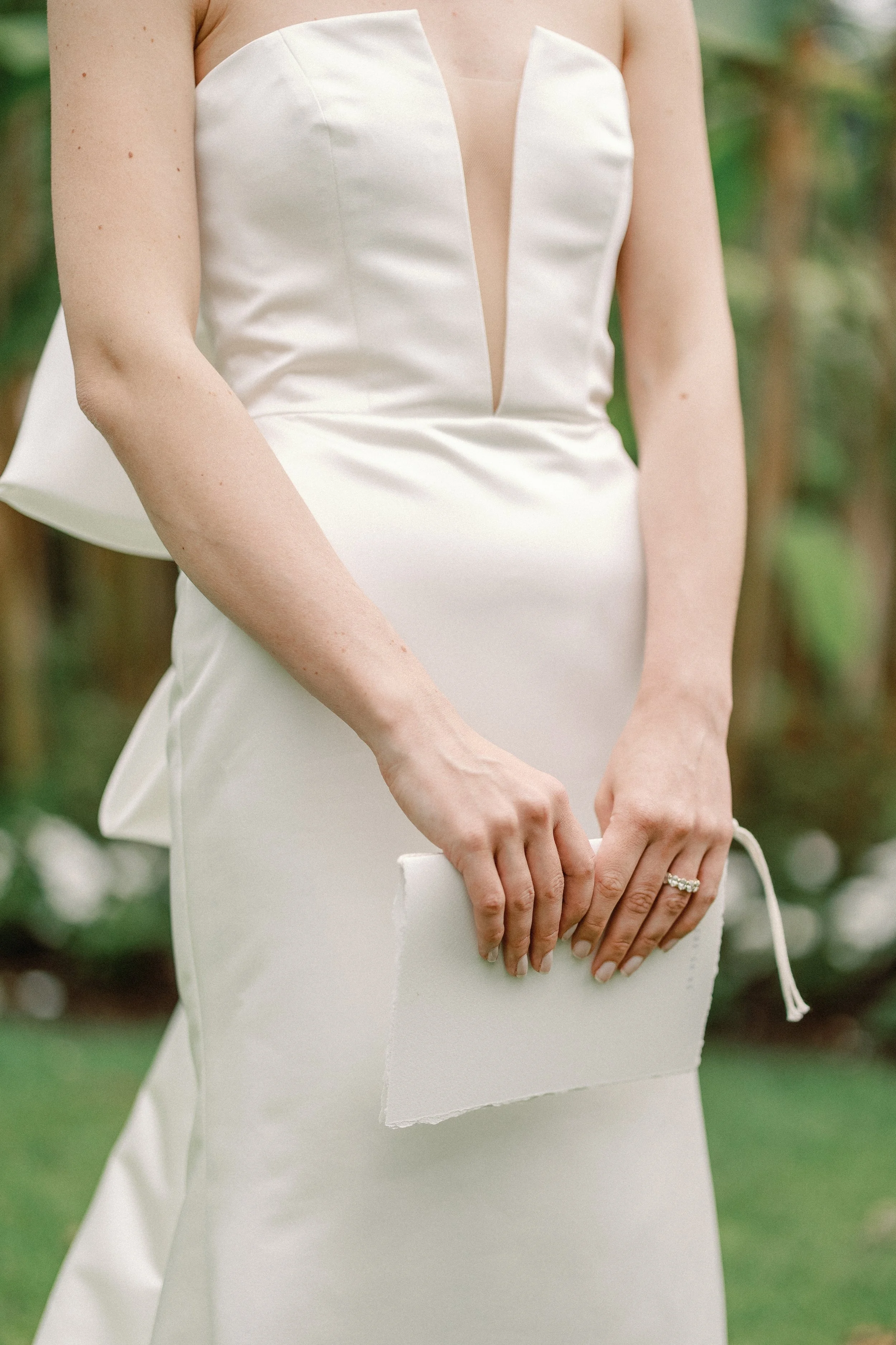 Stylish elopement lake Como S&B.jpg