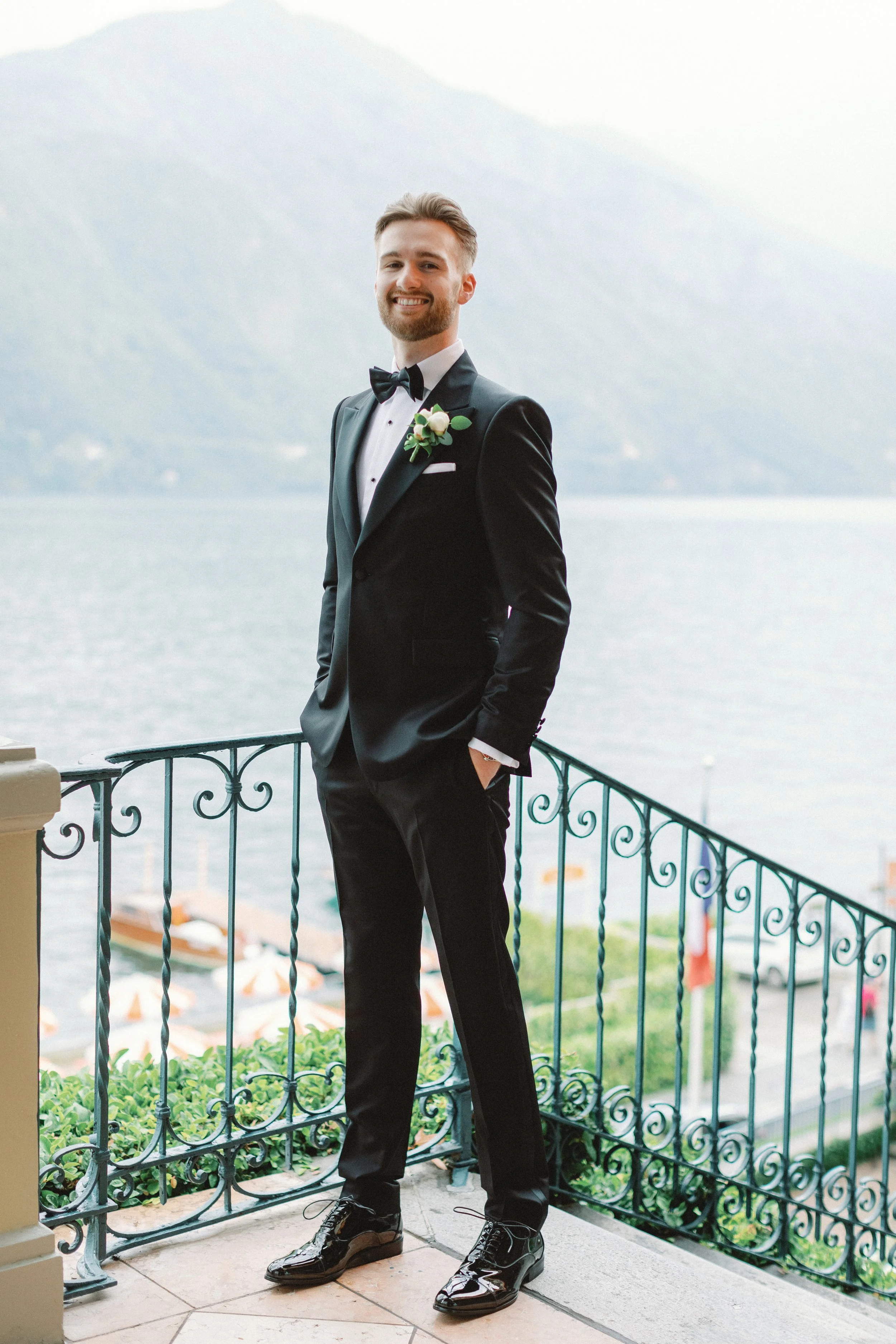 Stylish elopement lake Como S&B.jpg