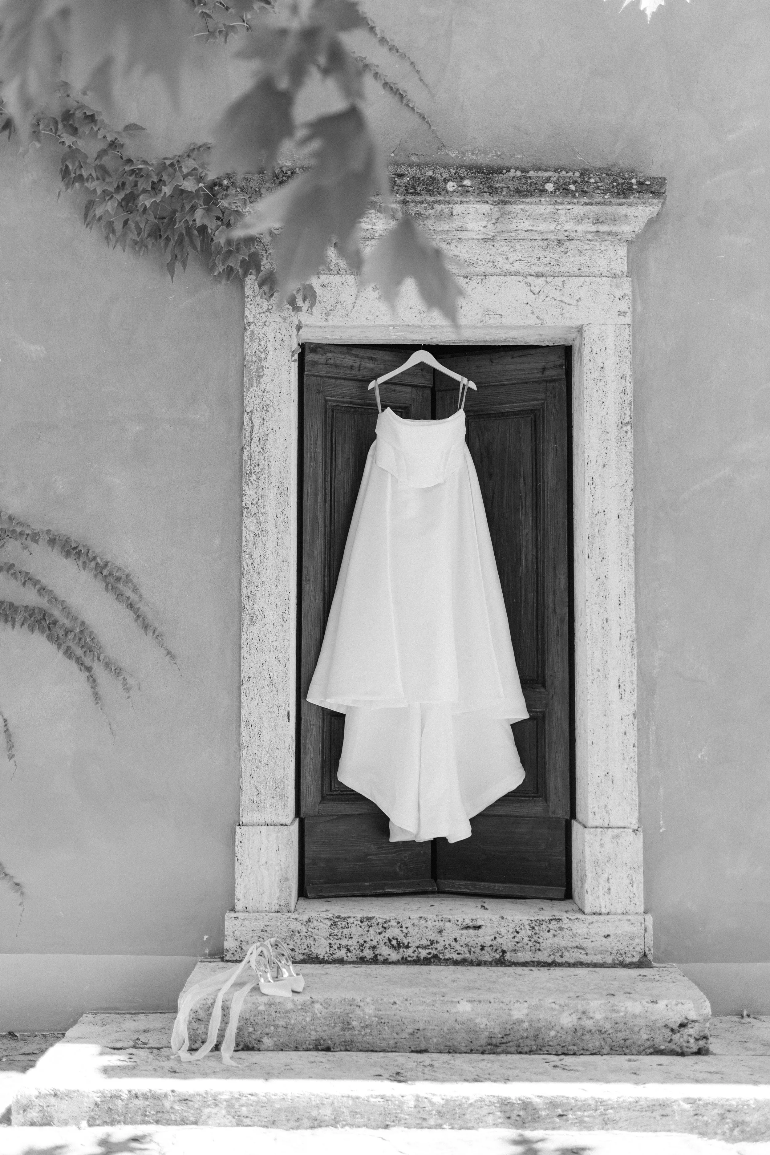 Mr&Mrs Giglio Summer wedding villa La Selva.jpg