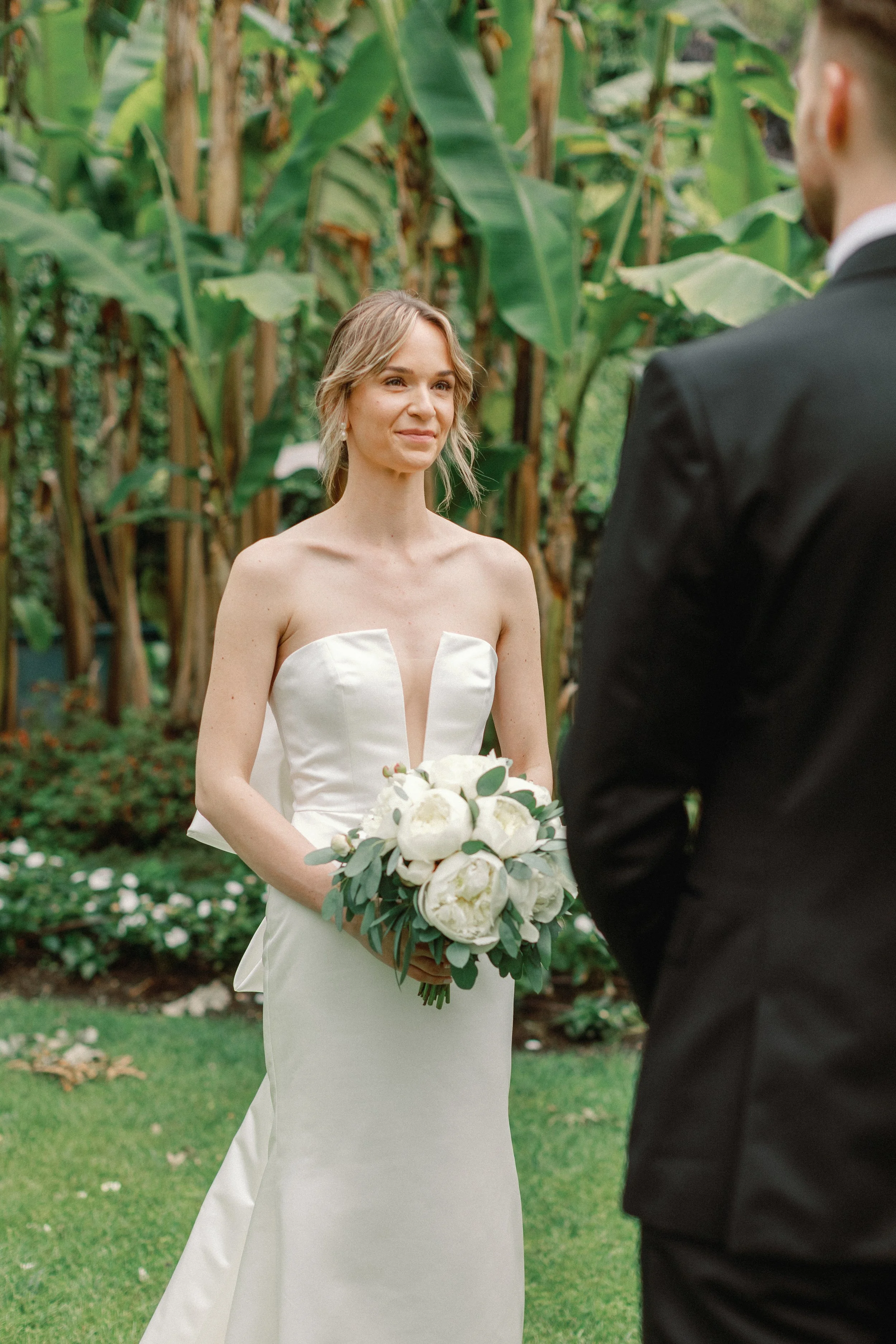 Stylish elopement lake Como S&B.jpg