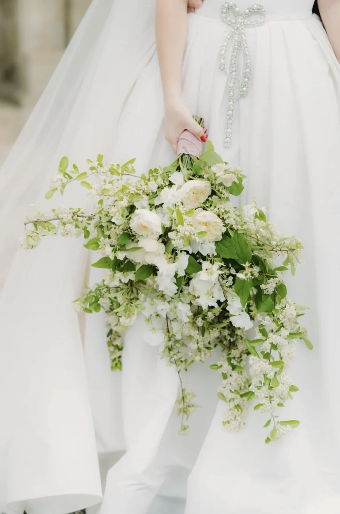 Spring bridal bouquet M&M wedding in Umbria.jpg