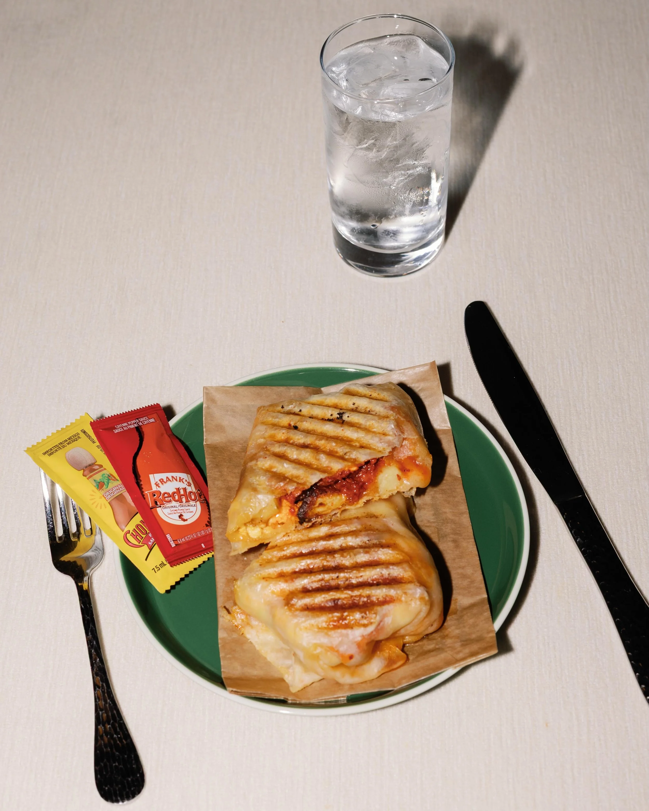 Mid-week slump? Nothing our chorizo burrito can&rsquo;t fix 😉🍴

We&rsquo;re here until 6pm!