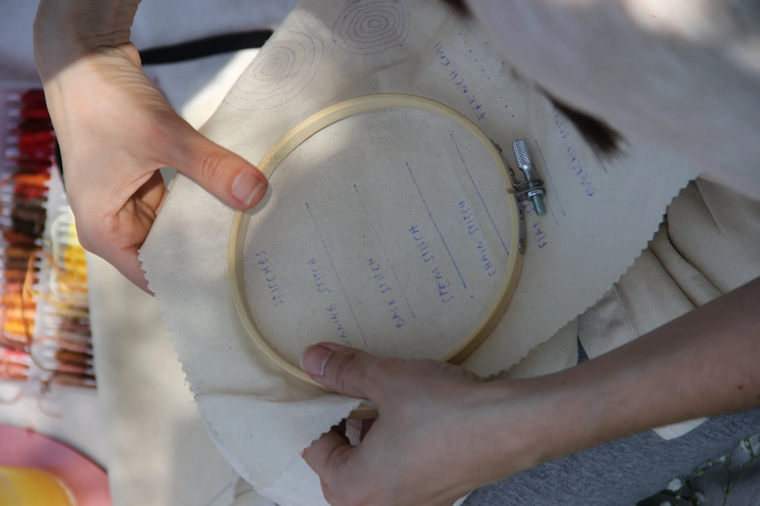 workshop ricamo _ punto basta .JPG