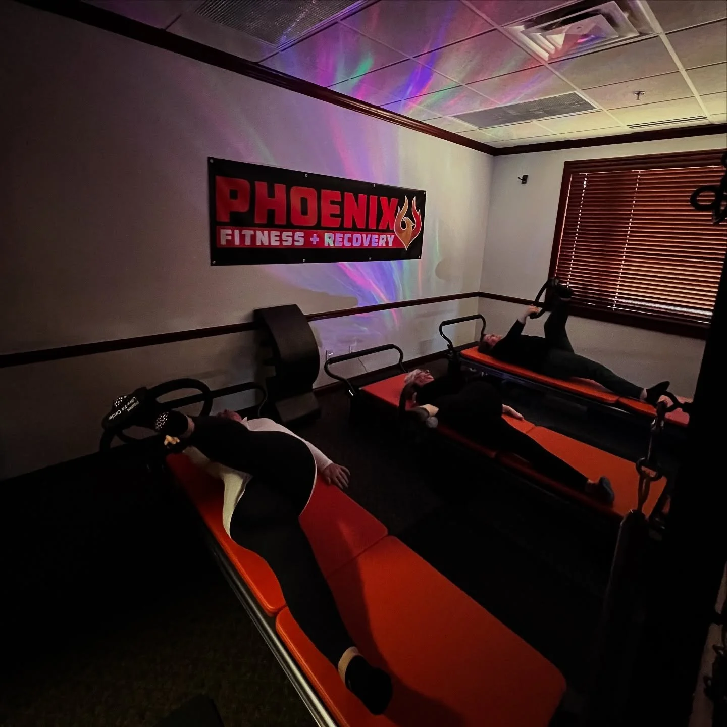 Wrapped up the week with deep stretches and relaxation😌 #pilates #phoenixfitnessrecovery #desmoines