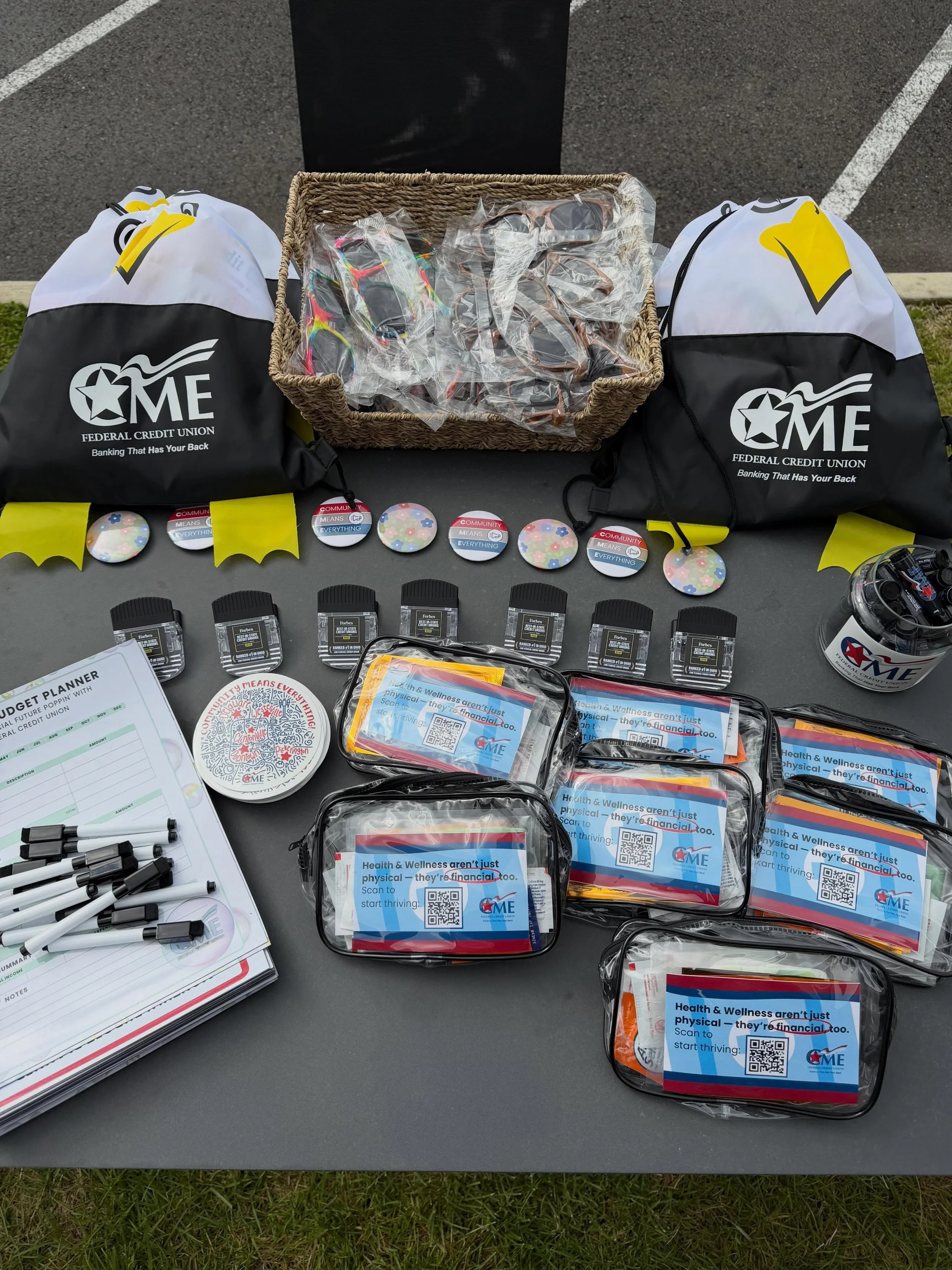 Stop by our Delaware Branch by 2:00pm today for a Community Corner featuring some great local vendors like @foxxflavors @hamurphy_designs_and_press @jwrusticgrain &mdash; and enjoy great Saturday vibes! Plus get some CME swag while you&rsquo;re here!
