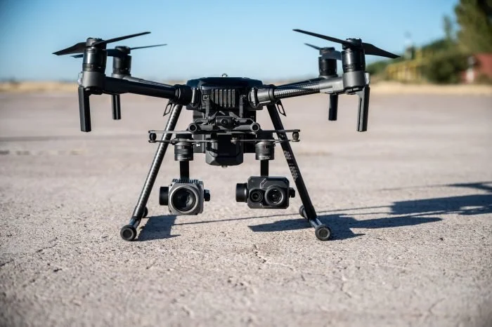 Dron-700x466.jpg
