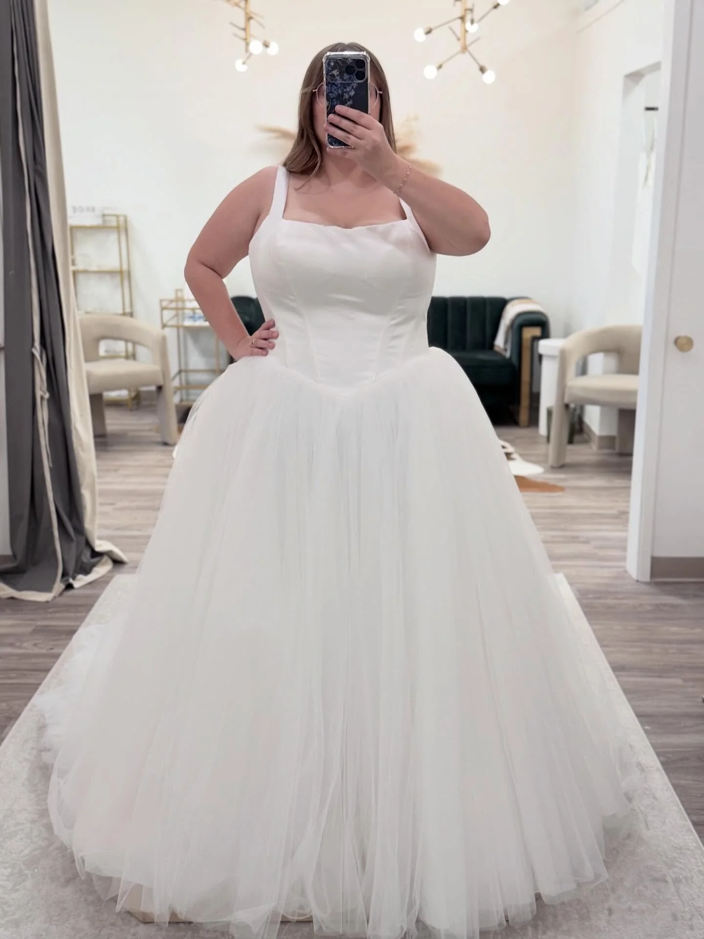 All the beautiful ballerina vibes for this week&rsquo;s #selfiesunday🩰

#curvebysomethingblue #curvebride

Wedding Dress &bull; Plus Size Bridal &bull; Tulle Ballgown &bull; Dress Shopping &bull; 2026 Bride &bull; 2027 Bride