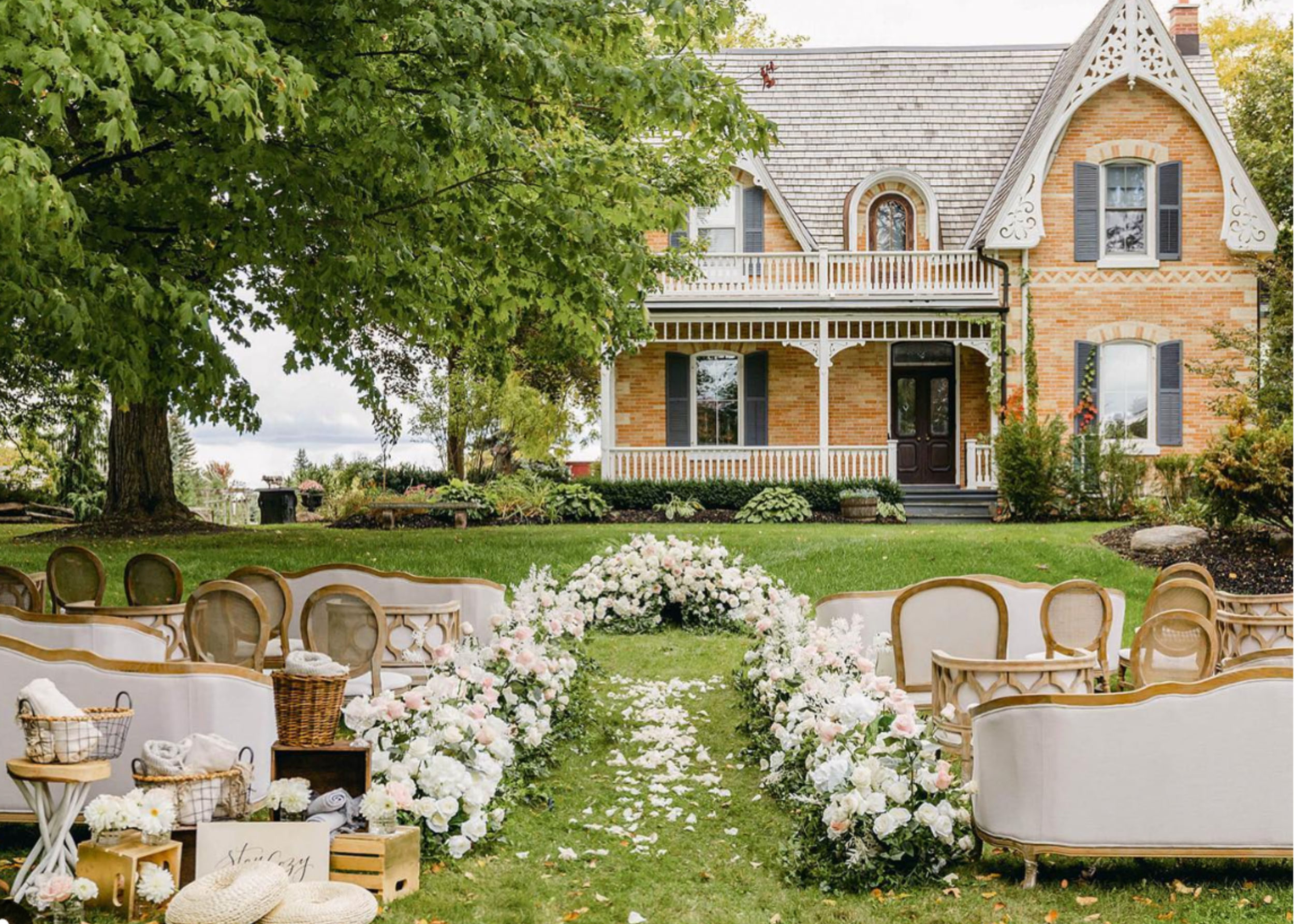 Belcroft Estate | Barn and Garden Wedding Venues