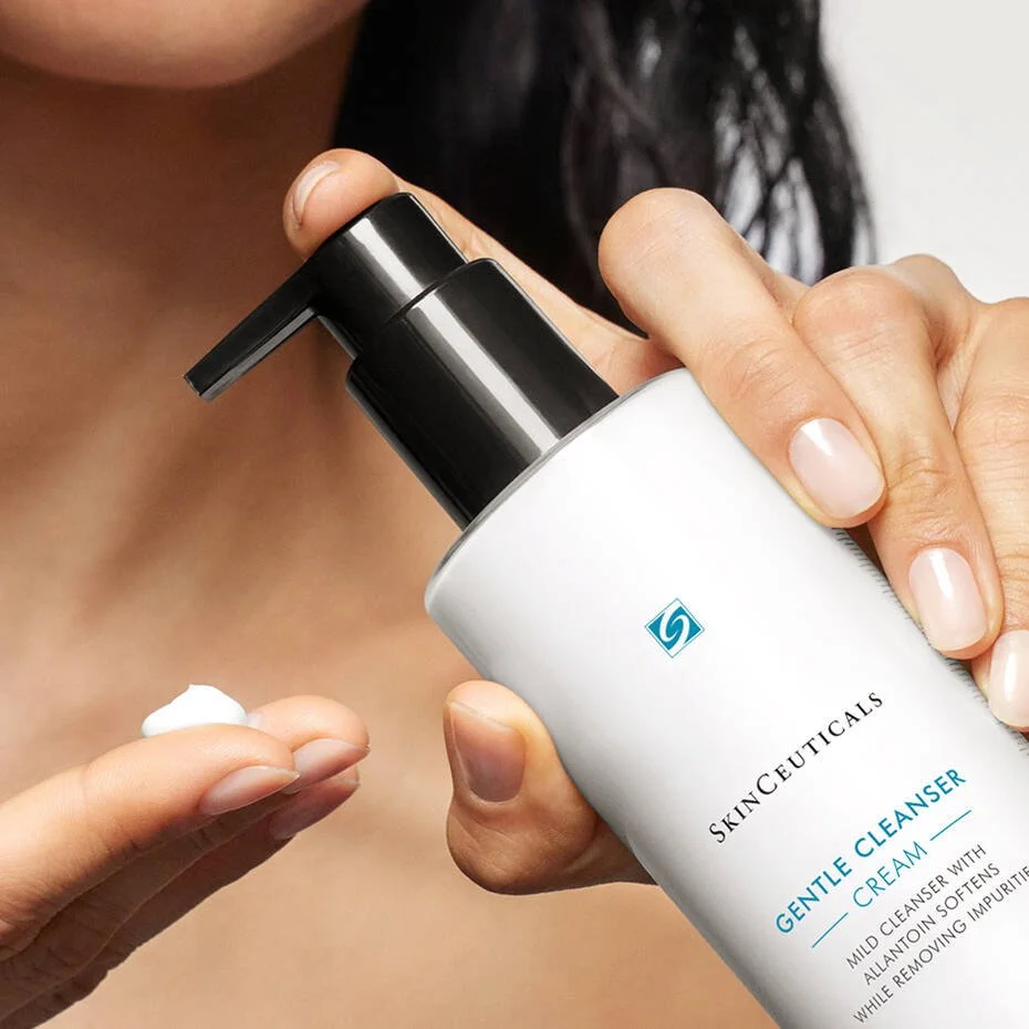 6-SKC-3606000463981-GENTLE-CLEANSER-6-940x940.jpg