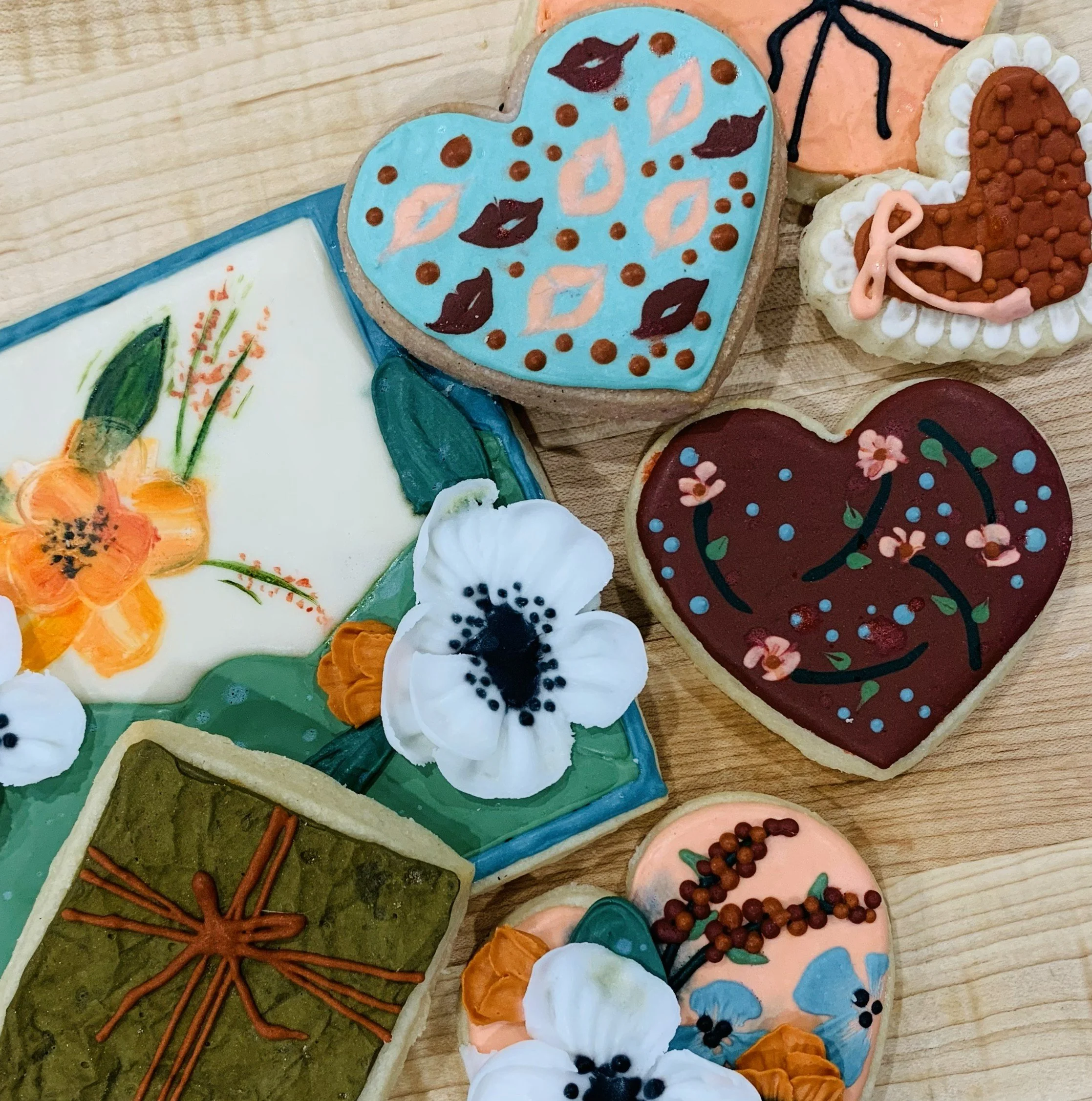 love + letters   |    seasonal cookie box