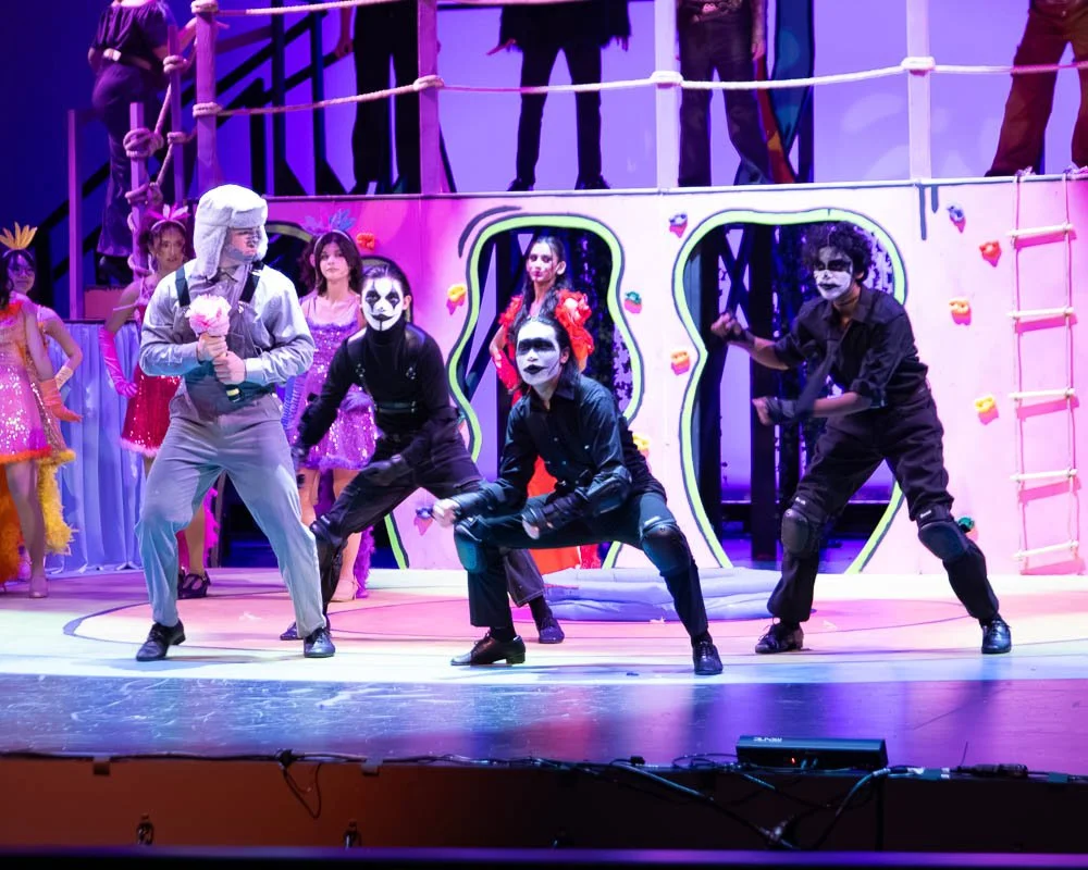 IHSSeussical-64 (24).jpg