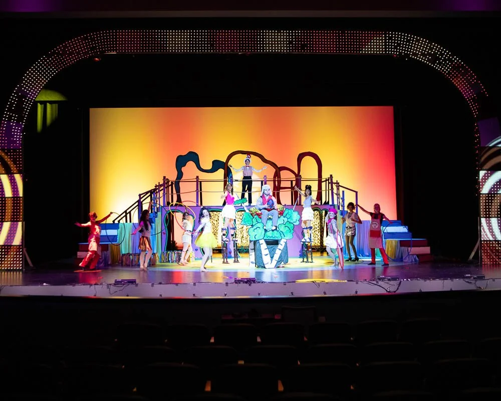 IHSSeussical-97 (130).jpg