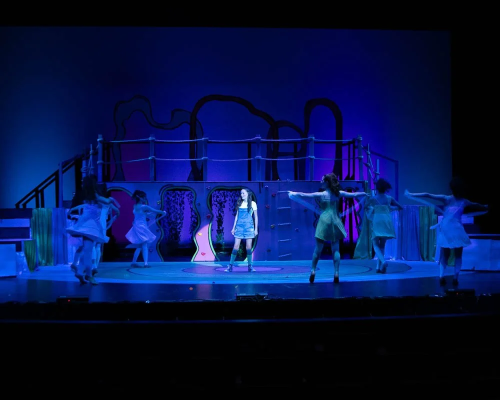 IHSSeussical-28 (27).jpg